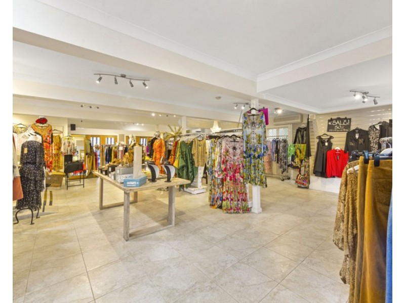 1/104 Long Road, Tamborine Mountain QLD 4272