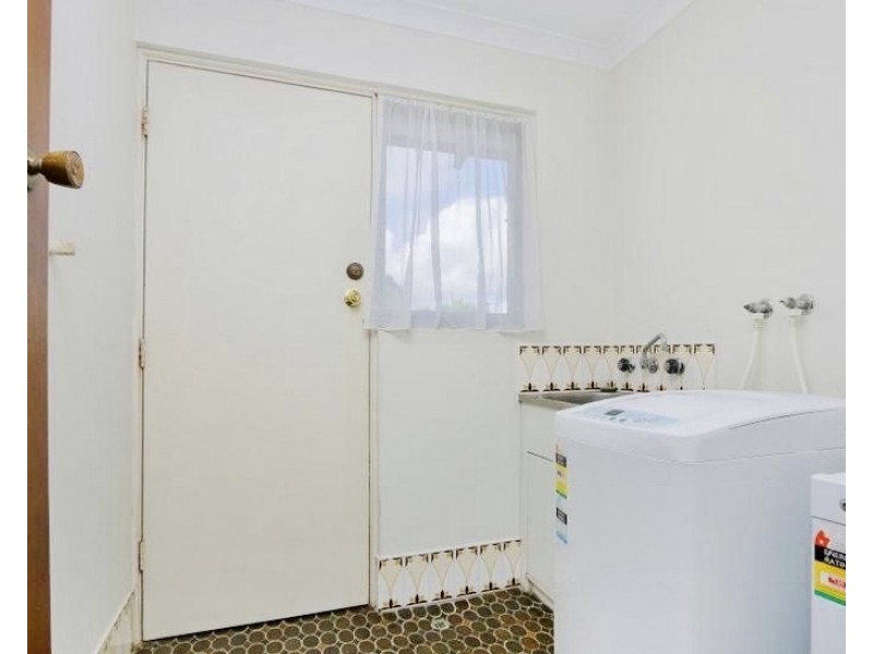 15 Mirrela Way, Riverton WA 6148