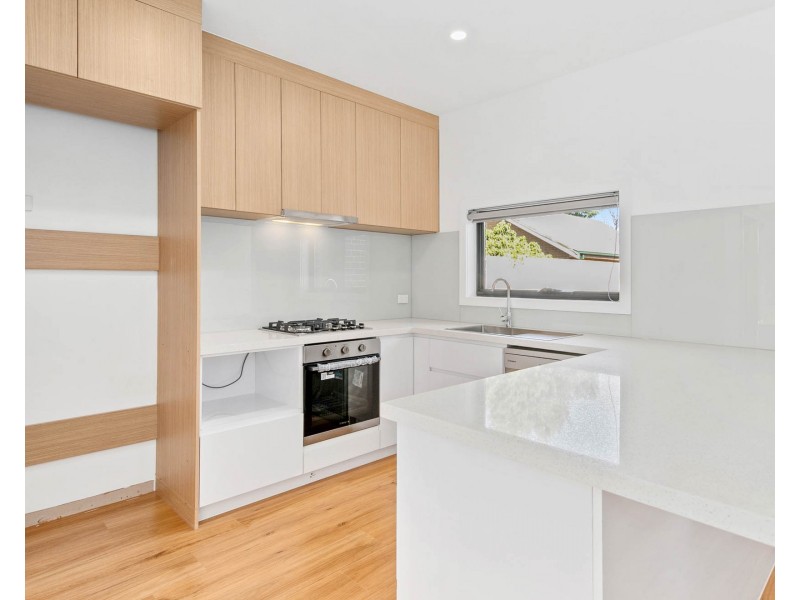 3/26 McLennan Street, Braybrook VIC 3019