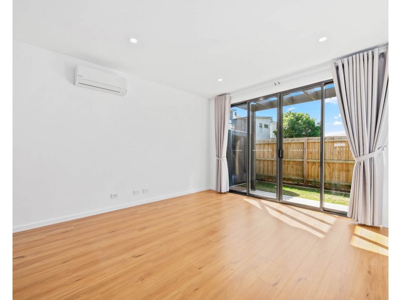 3/26 McLennan Street, Braybrook VIC 3019