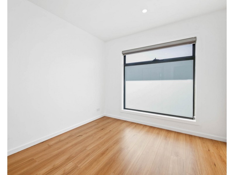 3/26 McLennan Street, Braybrook VIC 3019