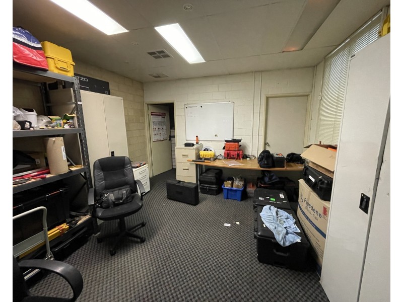 8 Edison Circuit, East Rockingham WA 6168