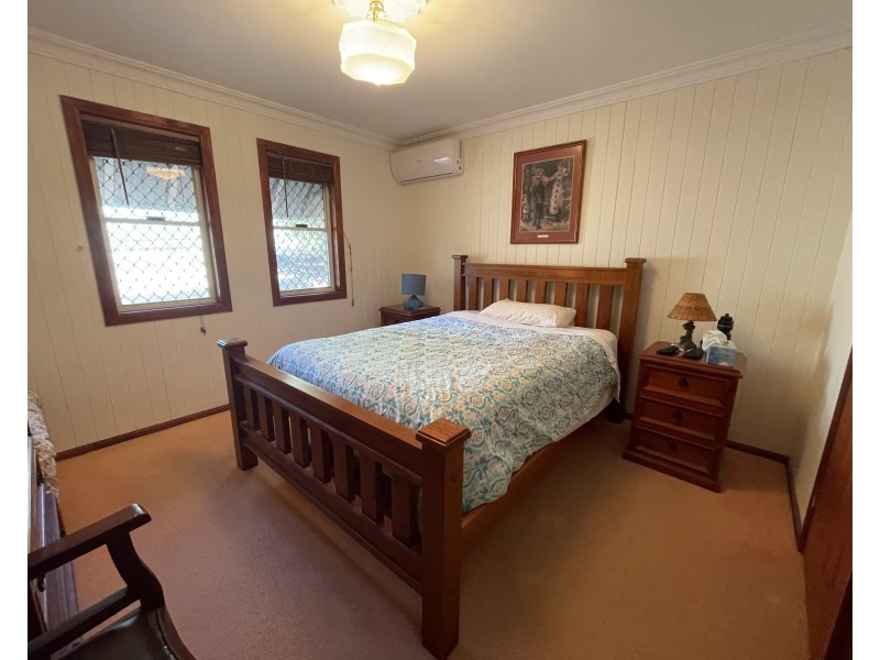 Pacific Pines QLD 4211