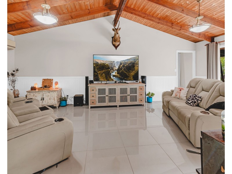 8-16 Sawrey Court, Tamborine QLD 4270