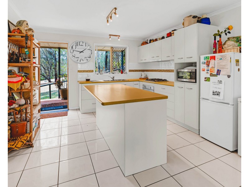 8-16 Sawrey Court, Tamborine QLD 4270