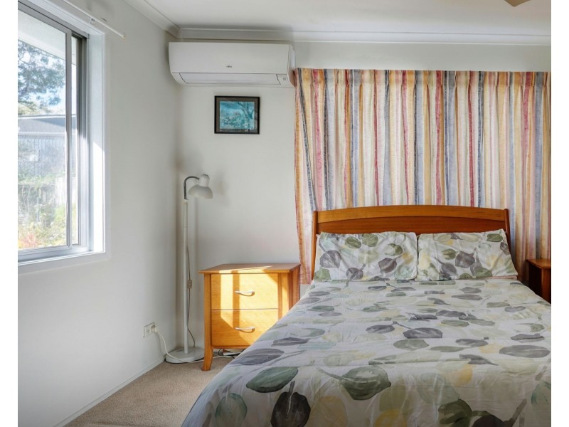 7 Onak Crescent, Springwood QLD 4127