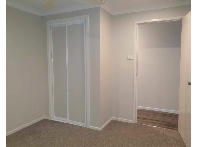 214 Logan Street, Tenterfield NSW 2372