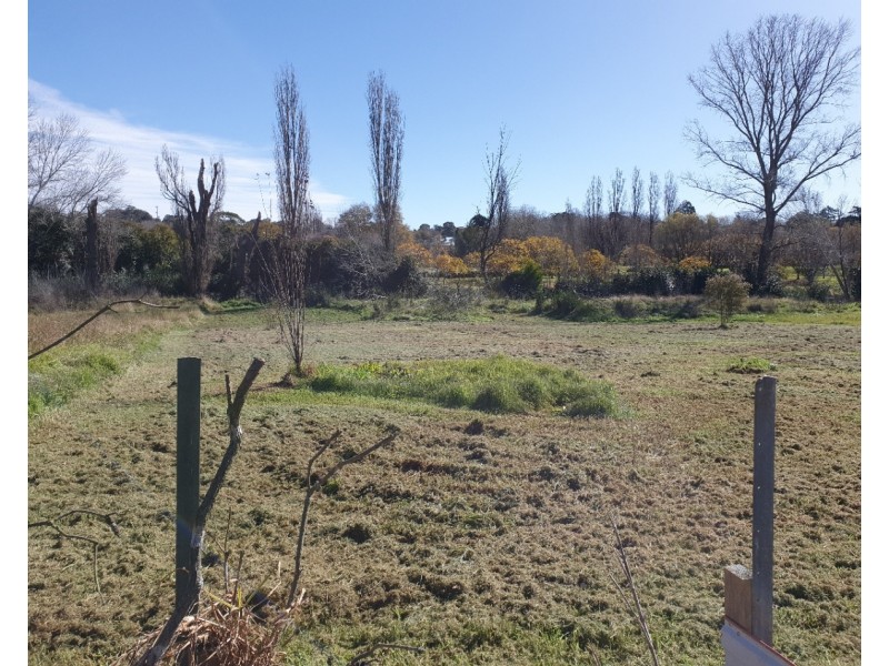 214 Logan Street, Tenterfield NSW 2372