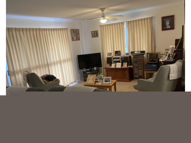 7 Onak Crescent, Springwood QLD 4127