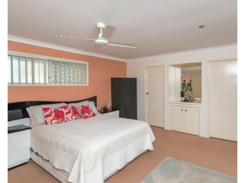 107 Cinderella Drive, Springwood QLD 4127