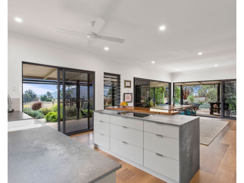 363 Tunstall Road, Charlwood QLD 4309