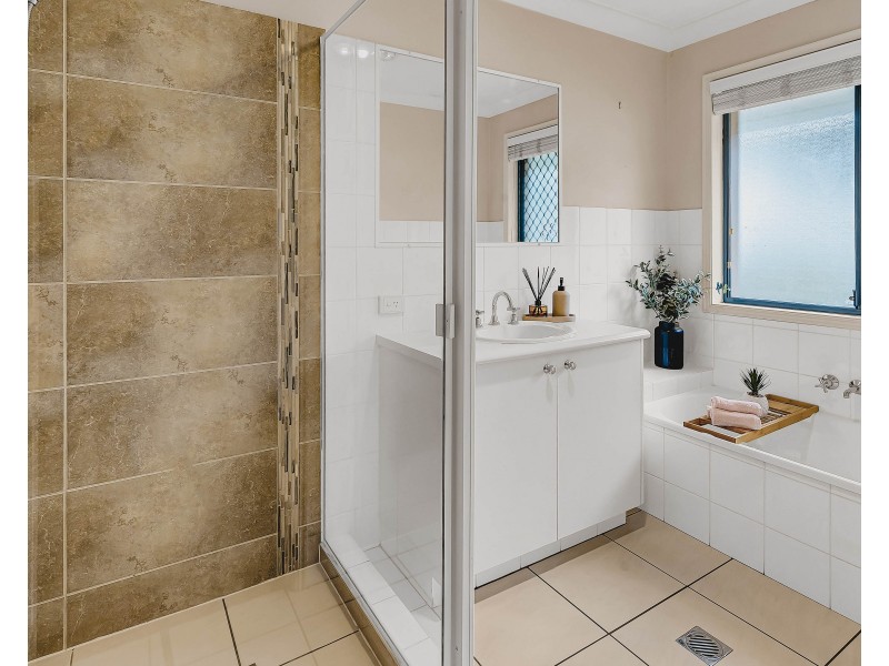 592 Reserve Road, Upper Coomera QLD 4209