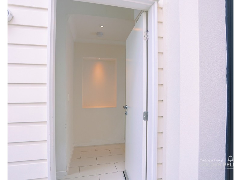 77/1 Norris Street, Pacific Pines QLD 4211