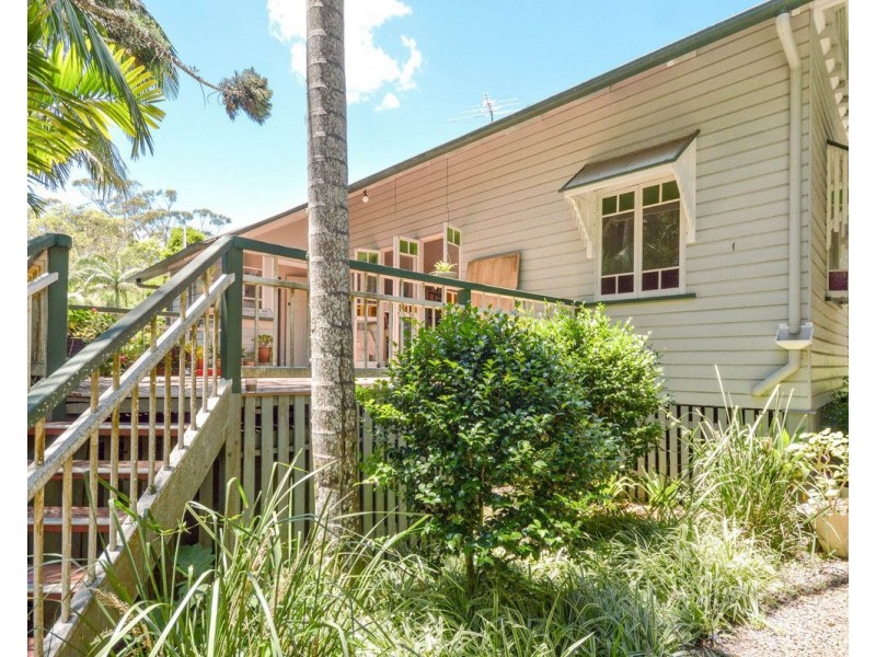8 Kidd Street, Tamborine Mountain QLD 4272