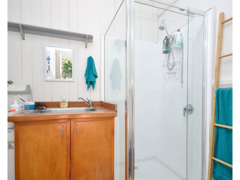 8 Kidd Street, Tamborine Mountain QLD 4272