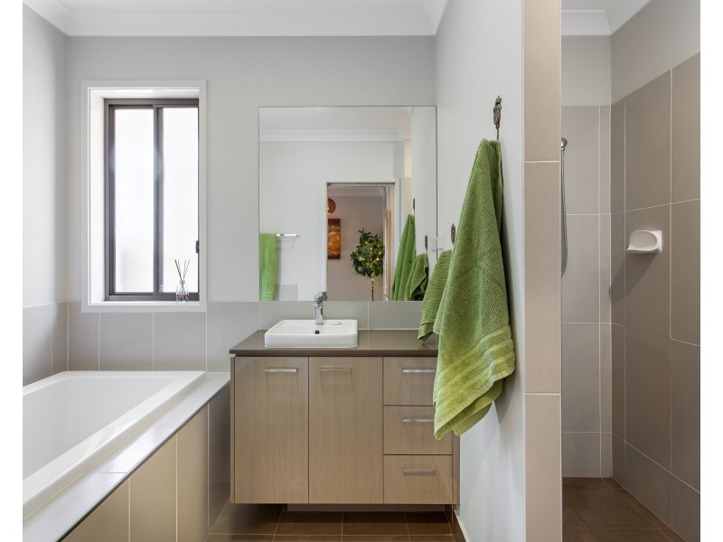 24 Platt Court, Mango Hill QLD 4509