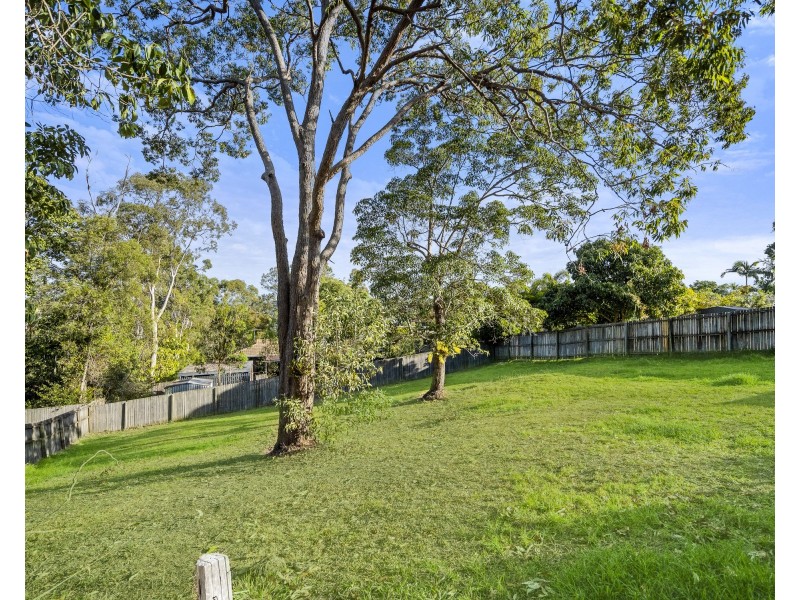 33 Celandine Street, Shailer Park QLD 4128