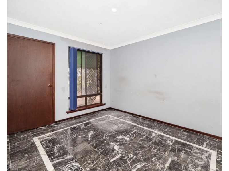 11 Earlston Place, Booragoon WA 6154