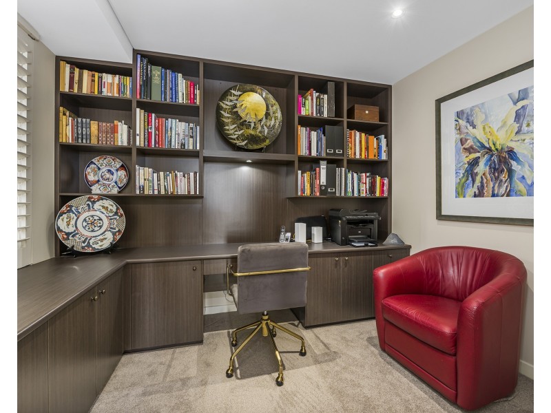 154/135 Lakelands Drive, Merrimac QLD 4226