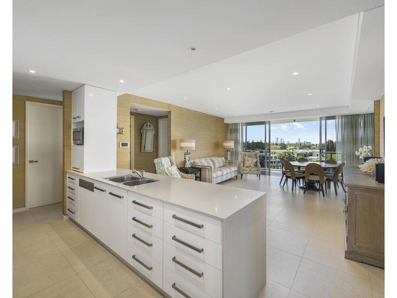 154/135 Lakelands Drive, Merrimac QLD 4226