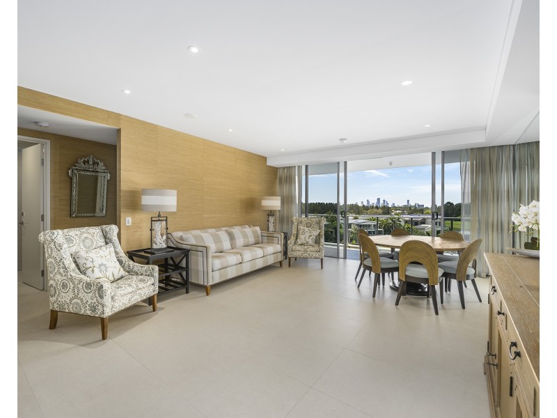 154/135 Lakelands Drive, Merrimac QLD 4226