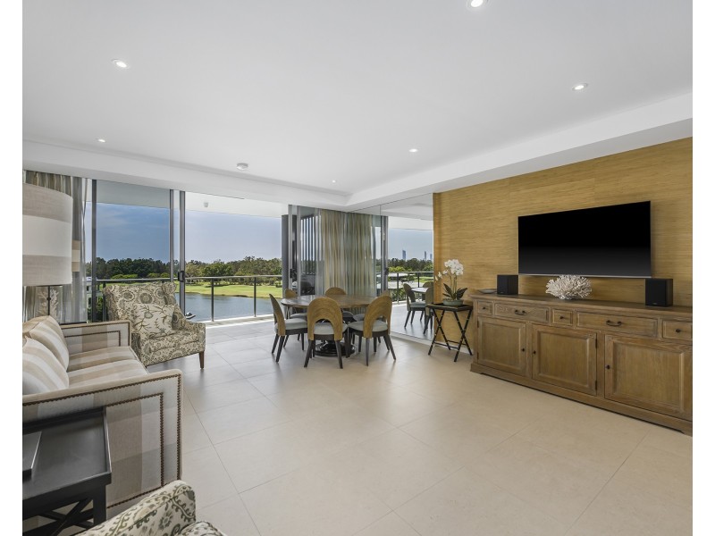 154/135 Lakelands Drive, Merrimac QLD 4226