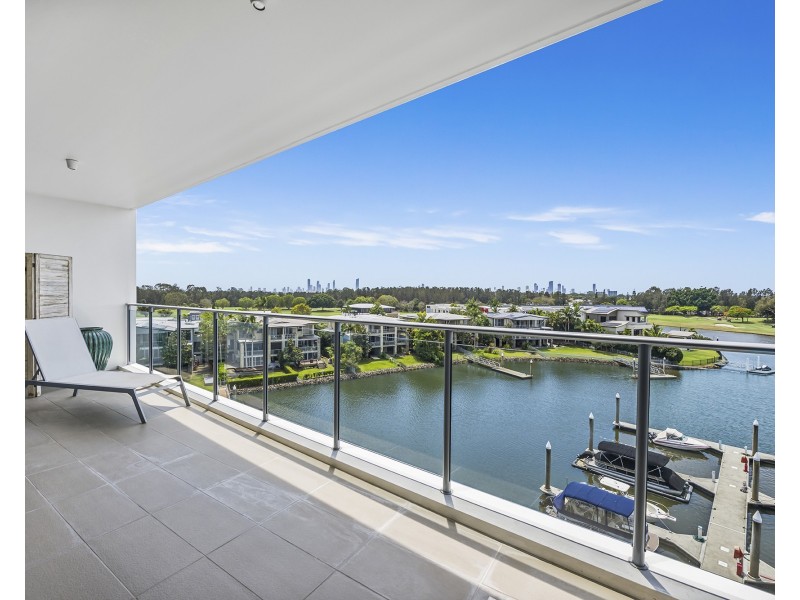154/135 Lakelands Drive, Merrimac QLD 4226