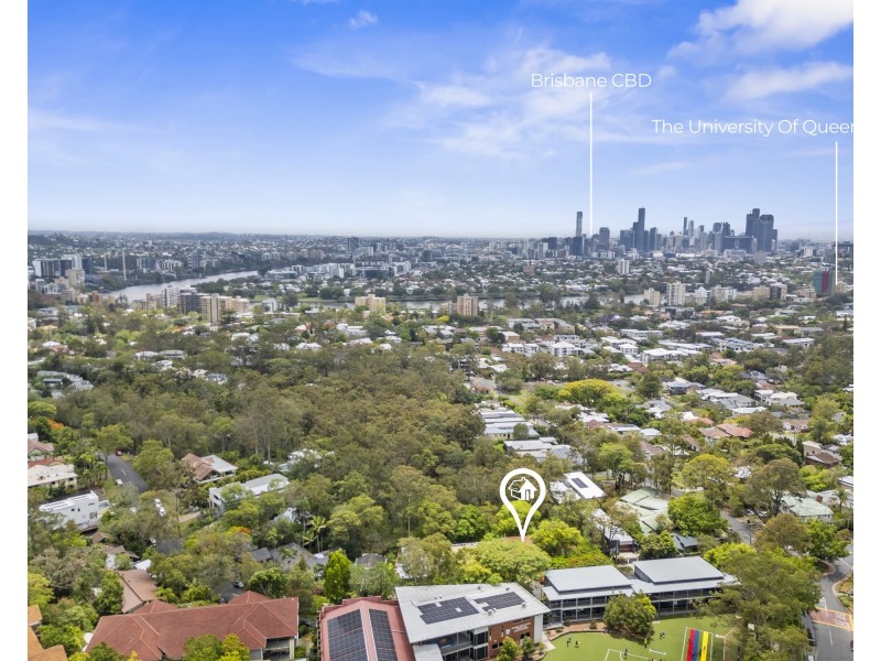 92 Ironside Street, St Lucia QLD 4067