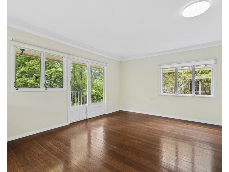 92 Ironside Street, St Lucia QLD 4067