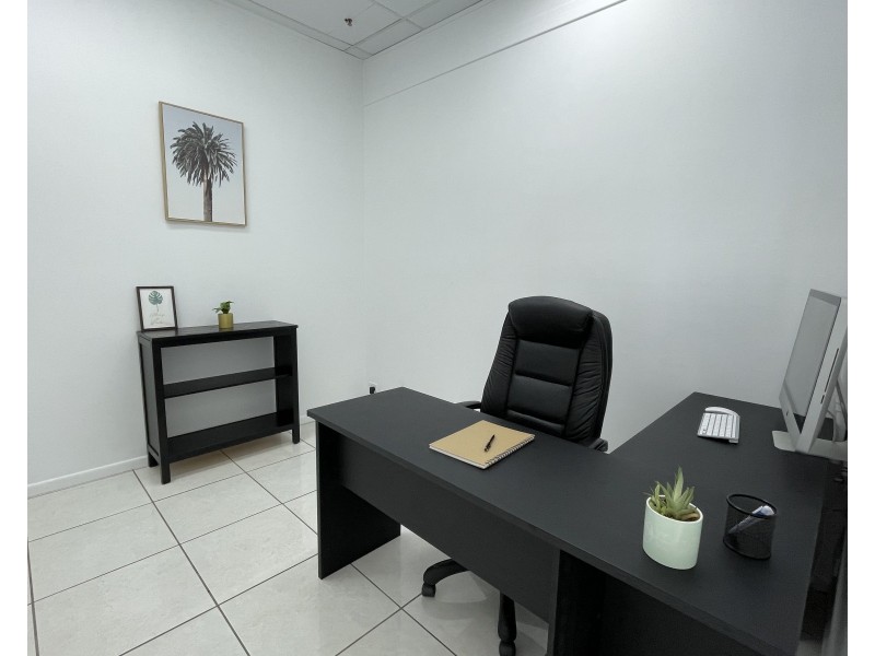 42 Marine Parade, Southport QLD 4215