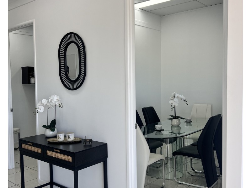 42 Marine Parade, Southport QLD 4215