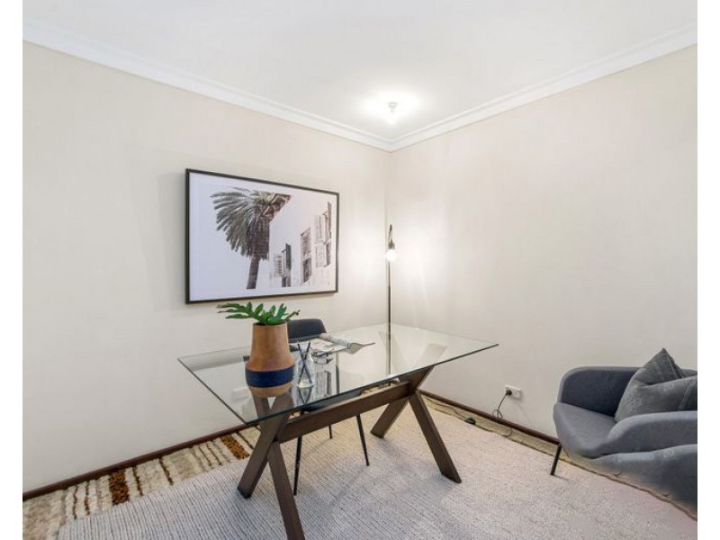11 Aldam Crescent, Shelley WA 6148