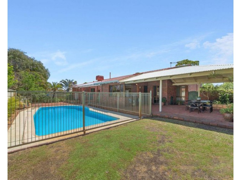 11 Aldam Crescent, Shelley WA 6148