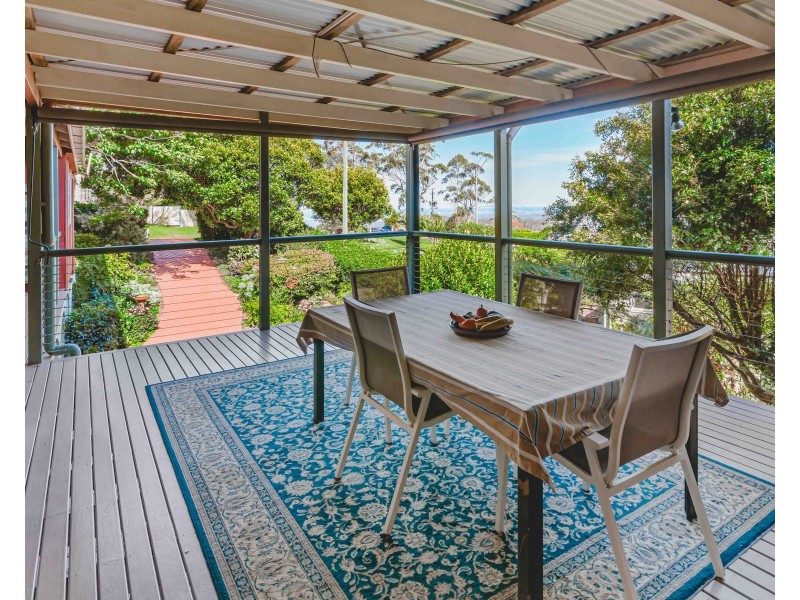 35 Paradise Drive, Tamborine Mountain QLD 4272