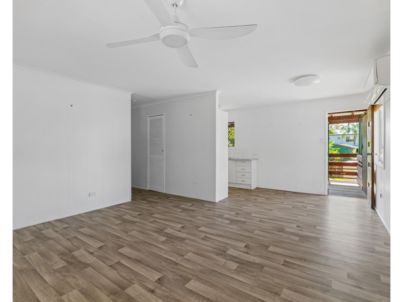 4 Balsa Street, Crestmead QLD 4132