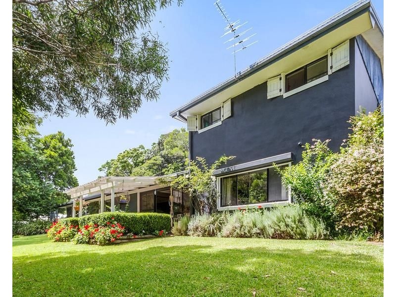 84 Eagle Heights Road, Tamborine Mountain QLD 4272