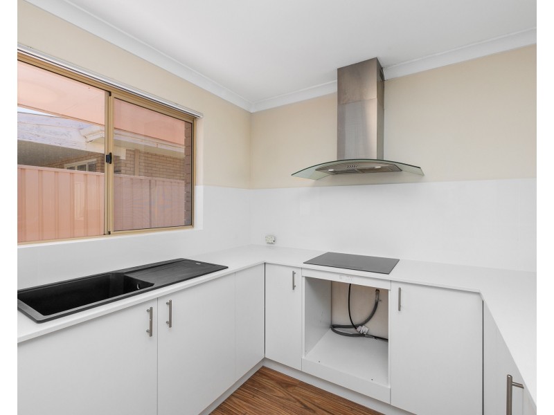 62E Lyall Street, Redcliffe WA 6104