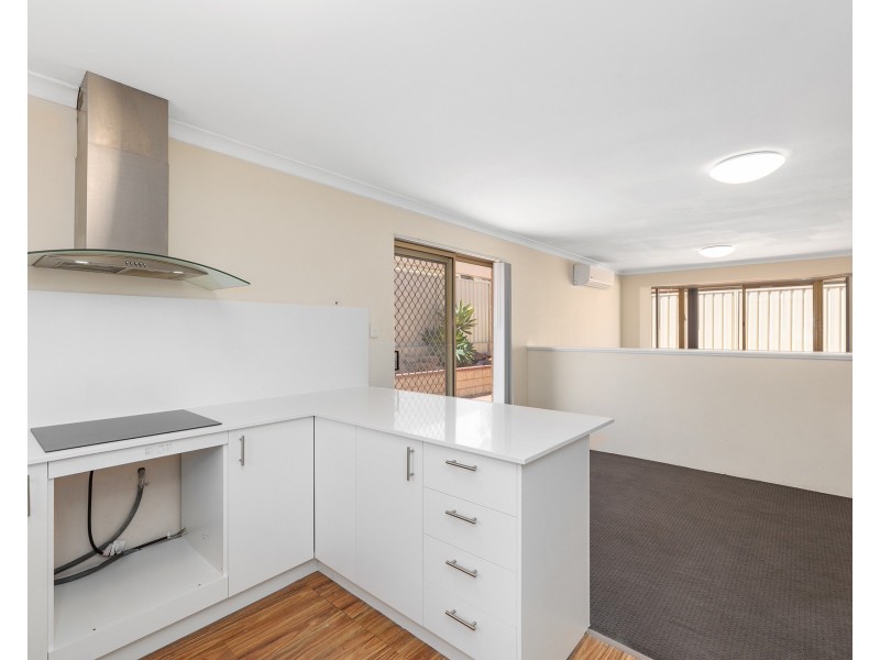 62E Lyall Street, Redcliffe WA 6104