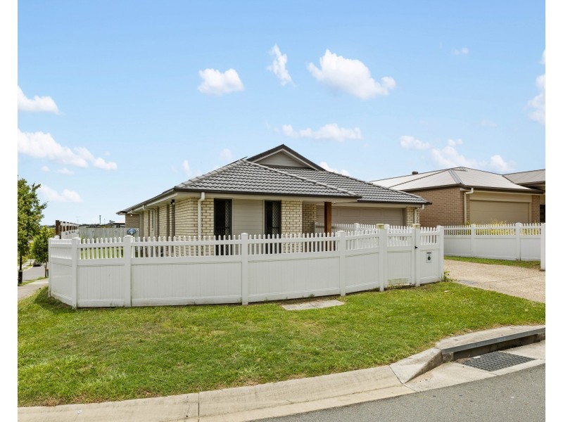 2 Norfolk Street, Springfield Lakes QLD 4300