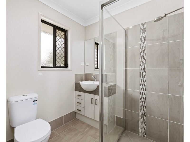 2 Norfolk Street, Springfield Lakes QLD 4300