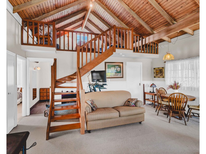 35 Paradise Drive, Tamborine Mountain QLD 4272