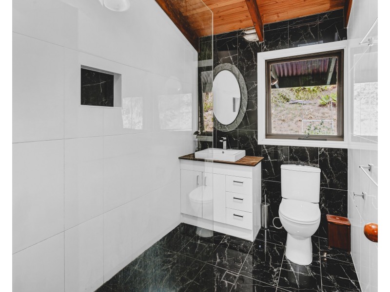 8-16 Sawrey Court, Tamborine QLD 4270