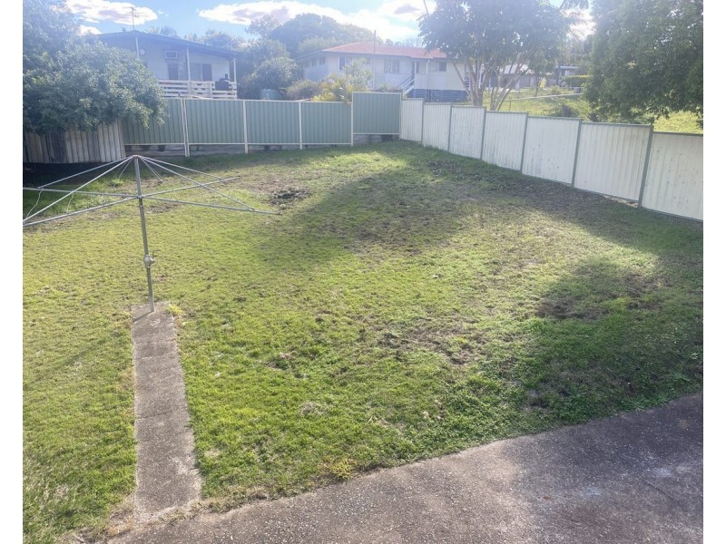 16 Hope Street, Kingston QLD 4114