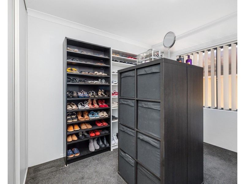 4 Beachwood Crescent, Butler WA 6036