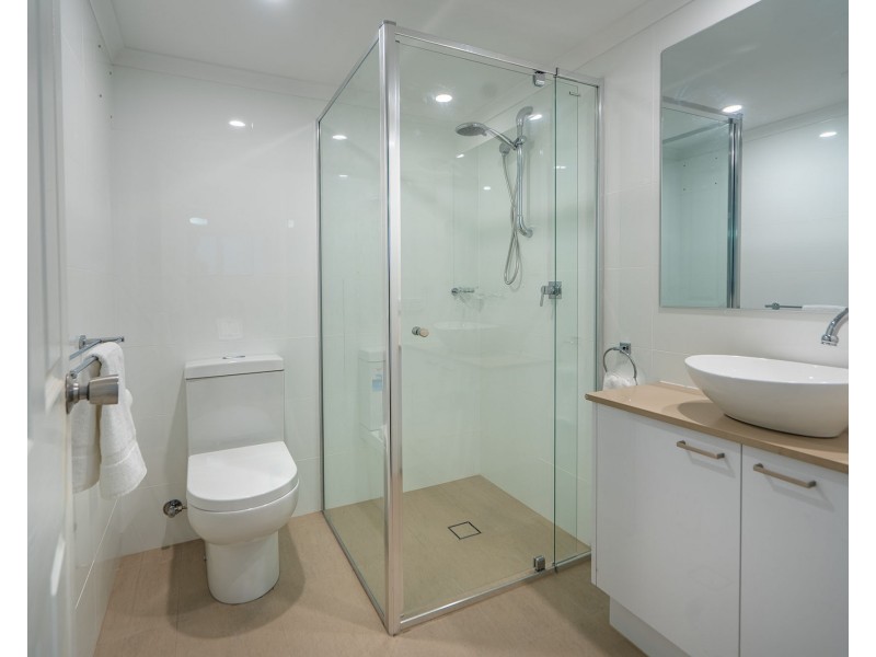 510 Marine Parade, Biggera Waters QLD 4216