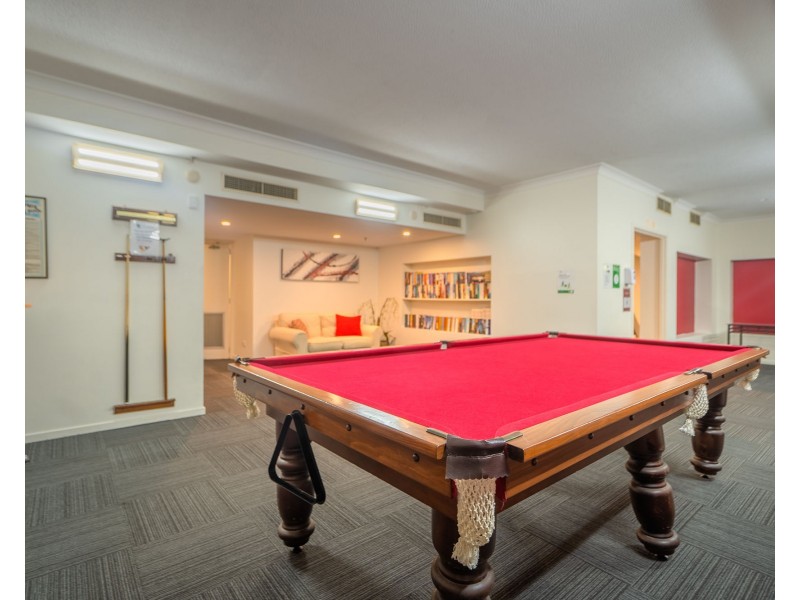 510 Marine Parade, Biggera Waters QLD 4216