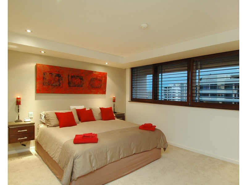 43/16-18 Macarthur Parade, Main Beach QLD 4217