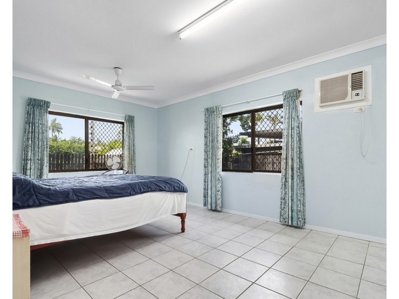 7 Coyle Street, Kurrimine Beach QLD 4871
