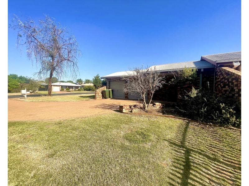 14 Eden Park Avenue, Dubbo NSW 2830