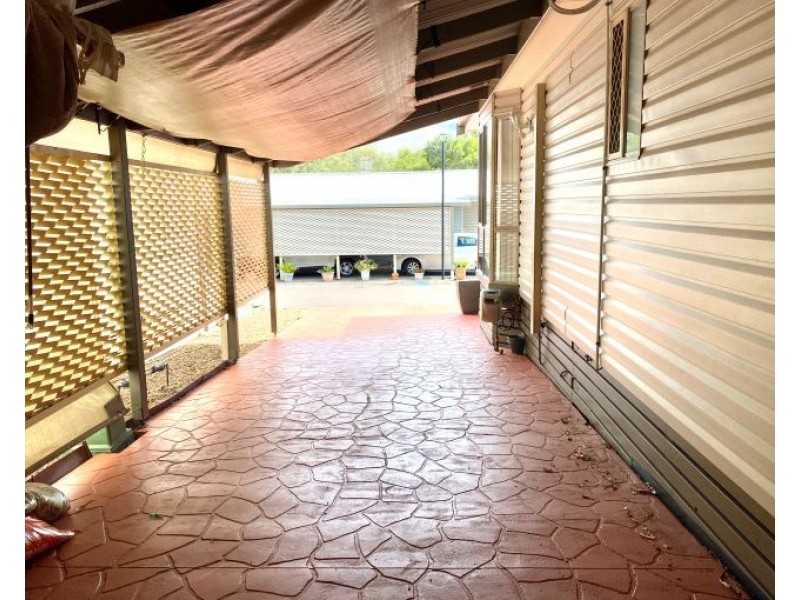 196/2 Mulloway Road, Chain Valley Bay NSW 2259